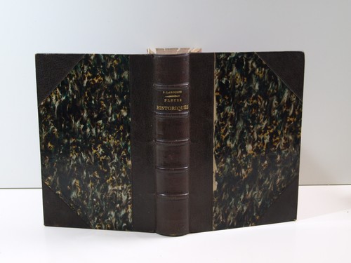 Larousse fleurs - :,