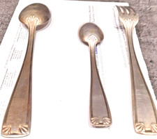 COUVERTS EN METAL ARGENTE