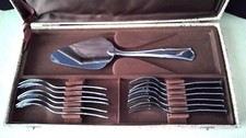 Coffret de couverts à dessert
