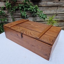 Malle Ancienne En Bois Massif, Coffre Caisse Casiers, Meuble De Métier...