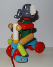 Eléphant en vélo à tirer -