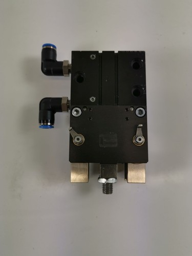 Pince angle pneumatique - d'angle, 2