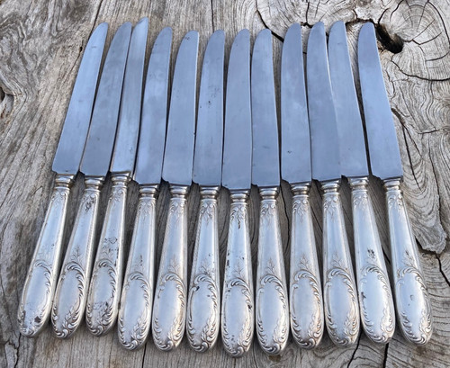 Couteaux en métal - couteaux,