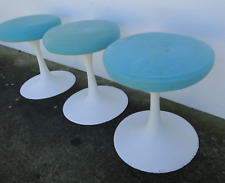 TABOURET PIED TULIPE DESIGN