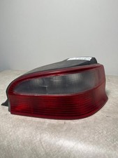 Feu arriere principal droit