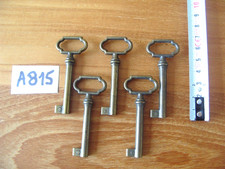 LOT A815 DE 5 CLÉ CLÉS CLEFS