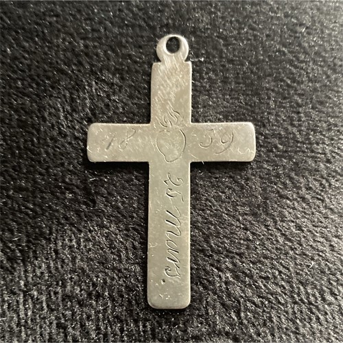 Pendentif croix chrétienne