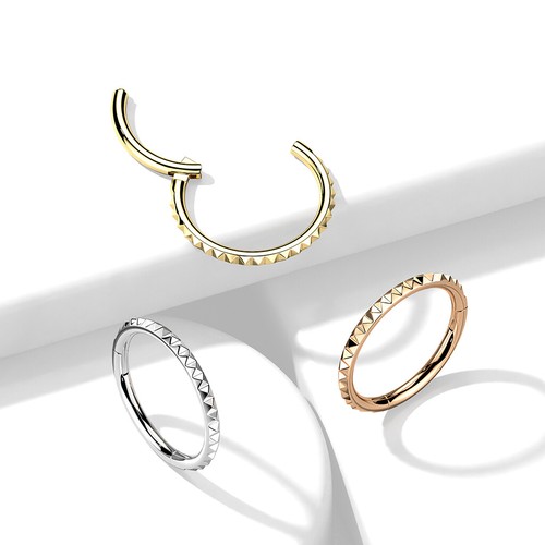 Piercing anneau nez oreille - nez,