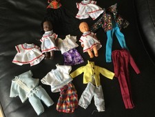 2 mini poupées + ensemble de