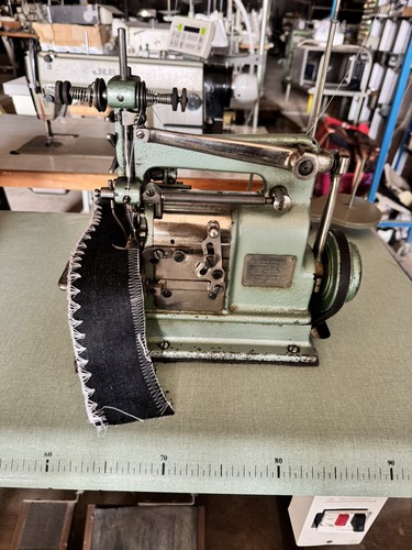 Machine coudre merrow 27 - à,