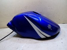reservoir a carburant suzuki