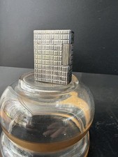 Briquet S.T. Dupont, Très Bon