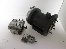 Appareil à rectifier les