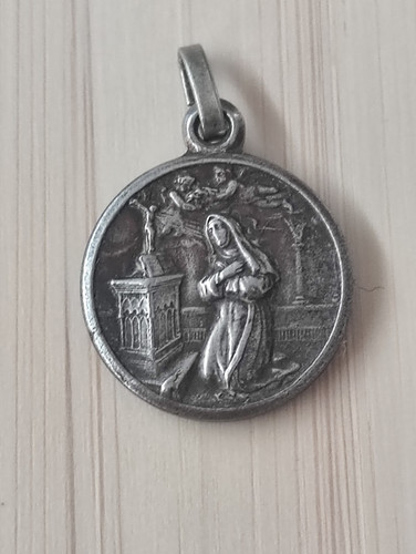 Médaille religieuse ancienne