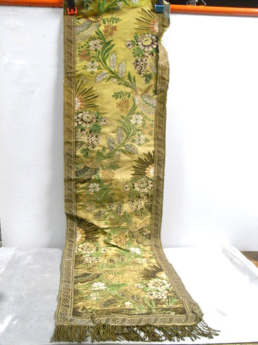 Ancienne broderie - ,