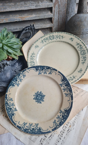 Anciennes assiettes plates - 2,