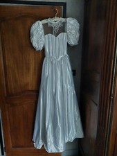 Robe de mariee Pronuptia Taille 36/38/40 avec jupon, chapeau, gants, serre  tête