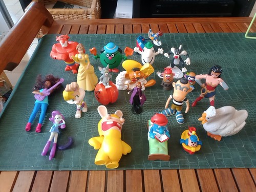 Lot figurines diverses mr - lot, de