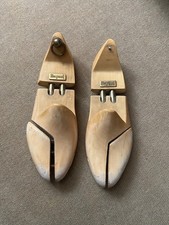 Embauchoirs, articulés