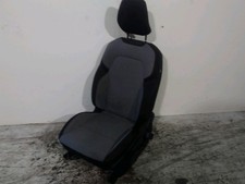 SIEGE AVANT GAUCHE (