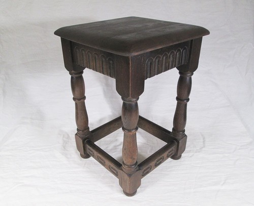 Tabouret carré bois - tabouret,