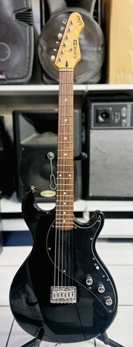Guitare électrique line - line, 6