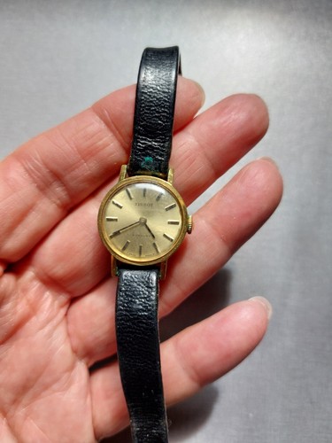 Montre tissot métal doré - montre,