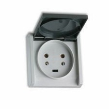 Prise LEGRAND PLEXO 55703 -