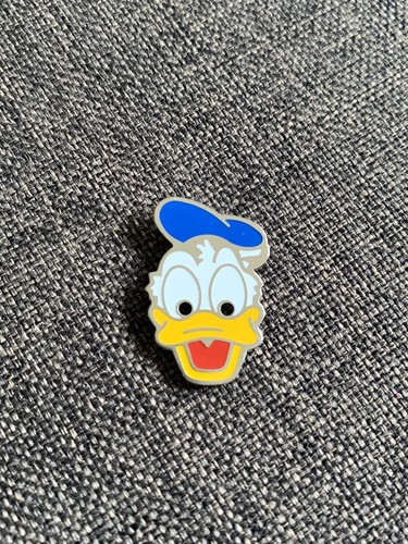 Pin disney visage - ,