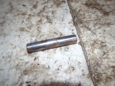 entretoise axe supérieur