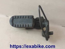 repose-pied avant gauche pour