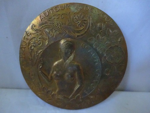 Médaille une année en - médaille, "une