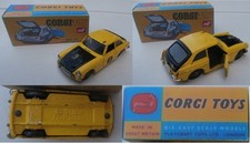M G C gt jaune 1970's ancienne