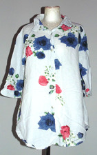 MADE IN ITALY pre owned size medium ladies 100% lino shirt