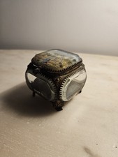 Boîte Napoléon III bronze et verre biseauté souvenirs Maroc décor intérieur