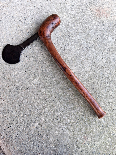 Ancienne hache africaine - africaine, bois