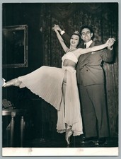1954 THE BARITONE ERNEST WHITE & A PHOTO DANCER VINTAGE DANCE OPERA BALLET