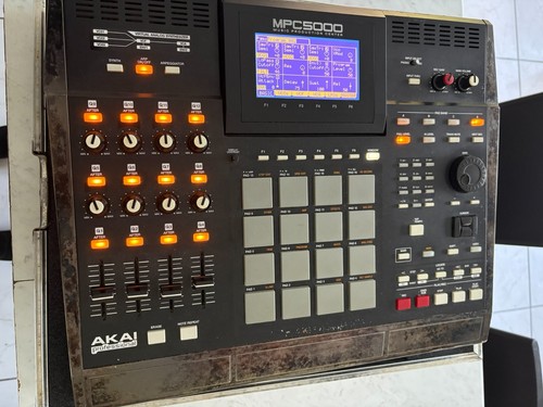 Akai mpc5000 - akai,