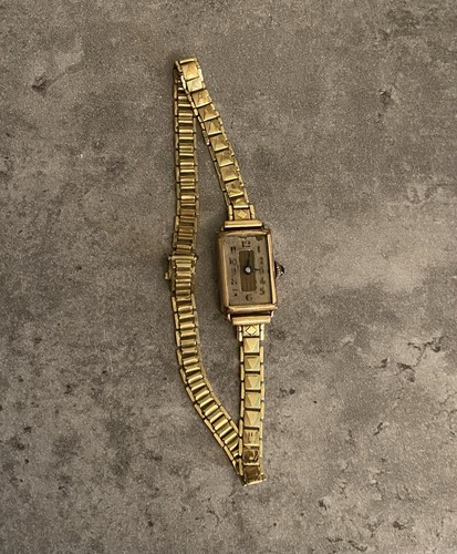 Ancienne jolie montre femme - ancienne,