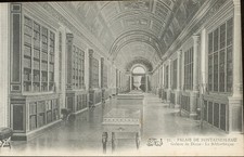 77 - cpa - Château de FONTAINEBLEAU - Diane Gallery - The Library