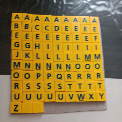 Lettres scrabble junior - 84,
