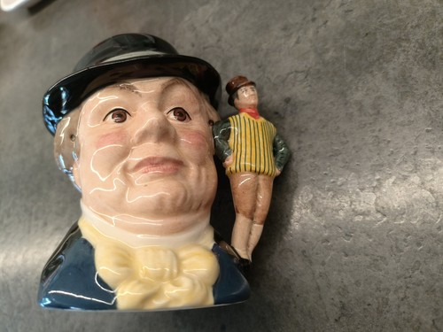 Royal doulton pickwick pot - doulton, mr