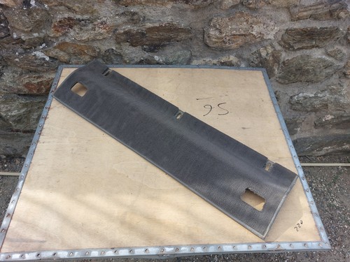 Garniture coffre bmw - coffre,
