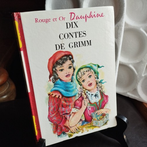 Rouge dauphine 1962 - rouge, et