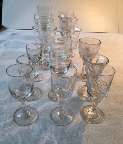 Verres anciens lot 17 - verres, anciens.