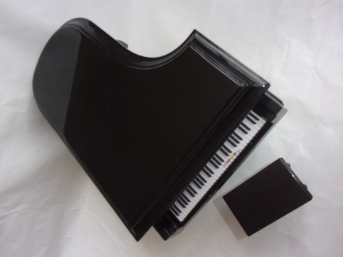 Instrument musique miniature - instrument,