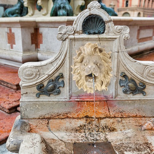 Buse fontaine murale eau - de, À