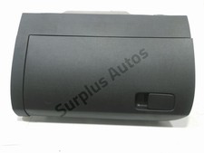 BOITE A GANTS 6R1857101M82V