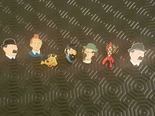 Pin tintin milou série - pin's,