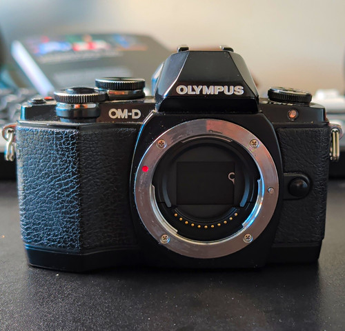 Olympus m10 mirrorless - om-d, e-m10